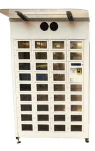 distributeur automatique avec casiers